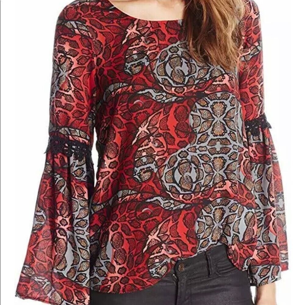 NY Collection Women's Long Bell Sleeve blouse SZ M casual BoHo Snake skin top